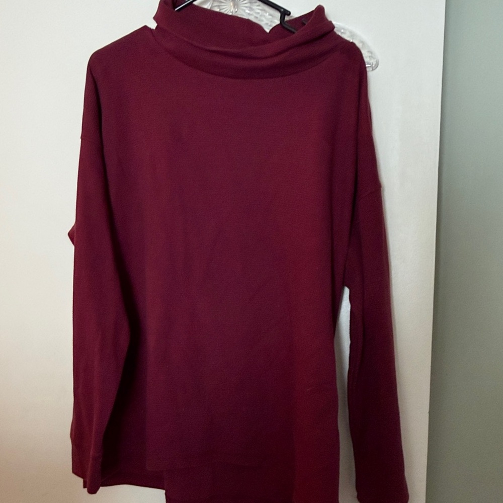 Lands' End Ribbed Mock Neck Top in Burgundy